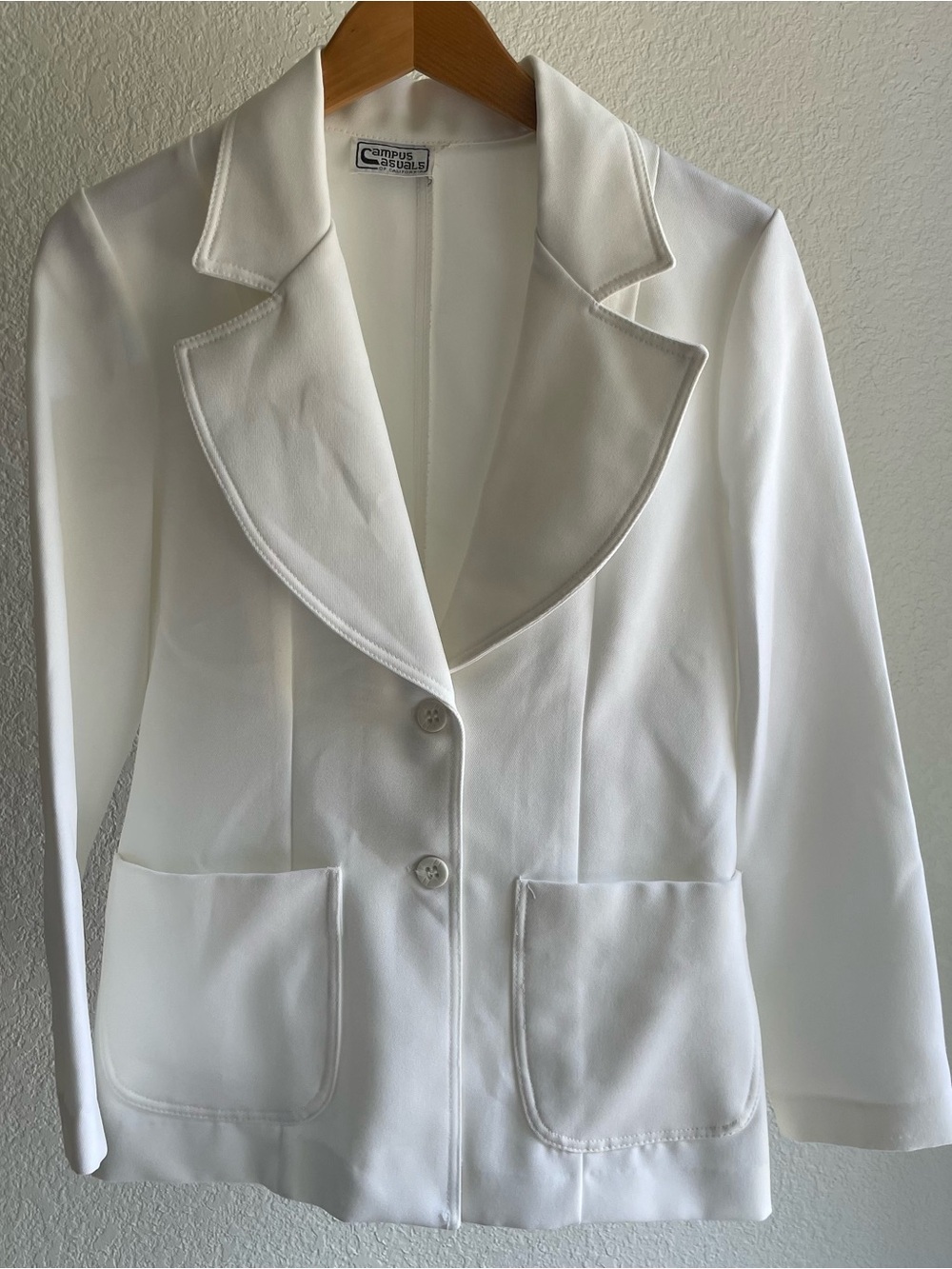 Vintage 70s Women's white knit Blazer Jacket